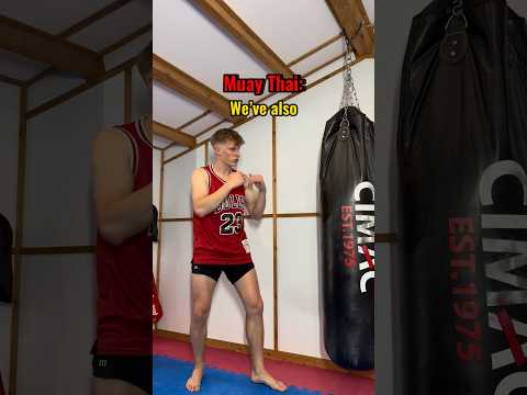 Boxing vs Muay Thai conversation🤣