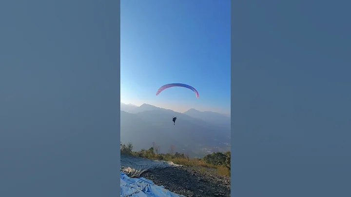 第一次自己飛滑翔傘🪂  激動 paragliding - 天天要聞