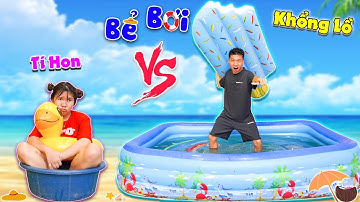 Đại Chiến Bể Bơi Khổng Lồ VS Tí Hon | Anh Tóc Xoăn