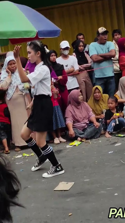 CHILIDERS HITAM PUTIH ABG BOCIL,, #short goyang,,, #chiliders SMA