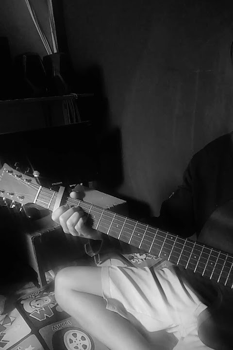 Story wa 30 detik petikan gitar sedih 😔 - Yang Terdalam