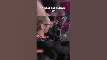 Ribbot Got Its FACE THORN OFF! 🤯 #shorts #battlebots #robots #throwbacks