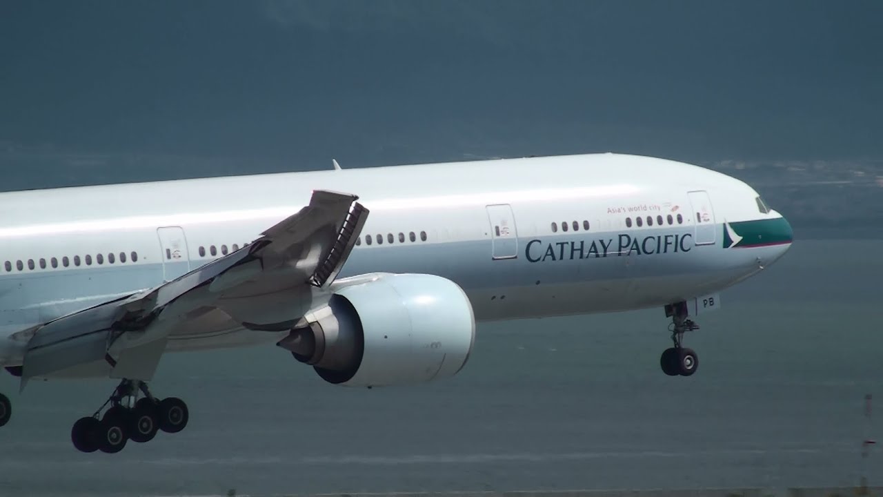 Cathay Pacific Airways Boeing 777-300ER B-KPB KANSAI Intl Airport