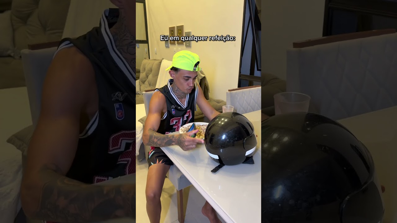 Qualquer hora é em qualquer cantor😂