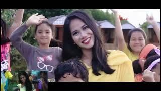 ladki badi anjane hai cover by Nelly zamita cover parodi