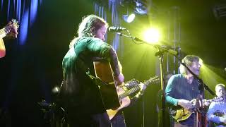 Travelin McCourys/Billy Strings/Sam Bush "I'm Going Back to Old Kentucky" chords