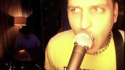 Less than Jake - Gainesville Rock City (Official V...