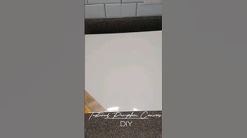 Textured Pumpkin Canvas DIY. #diy #diycanvas #falldiy #falldecor #diycrafts #fallseason #autumn