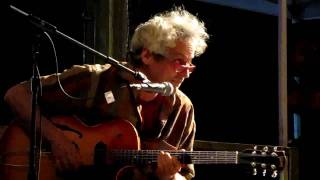 Marc Ribot Y Los Cubanos Postizos, Como Se Goza En El Barrio, NYC 6-30-10 (HD) chords