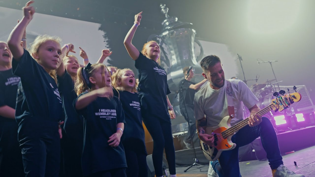 The Reytons - Kids Off The Estate (Live from Wembley Arena)