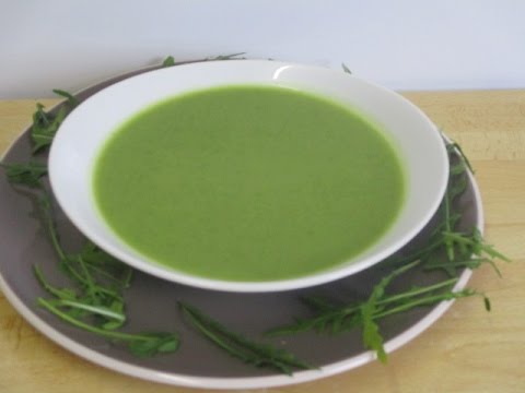 recette-de-la-soupe-à-la-salade-de-roquettes-nantaise---soupe-facile-et-délicieuse