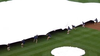 Famous HOU@MIN: Rain hits Target Field and causes delay Wealth