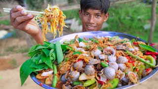 Oyster Papaya Salad Keep You Mouth Watering