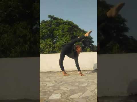 Hum Nashe mein to nahi | 270° split | #shorts