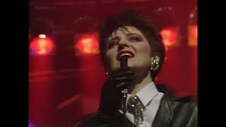 Matt Bianco - Half A Minute (TOTP 1984)