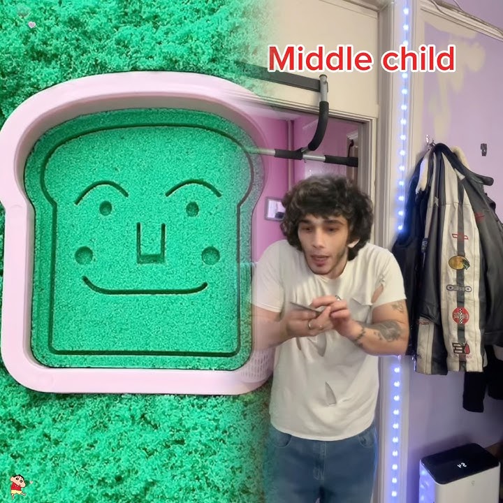 When the middle child gets his license😆🤣#funnyvideo #comedy #funnyskits