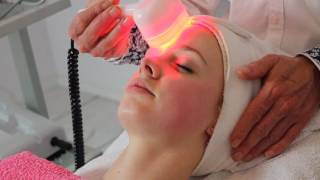 Huid liften en verstevigen met lichttherapie en softlaser screenshot 2