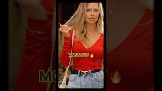 Take photos and videos of beautiful Woman in Moscow #streetphotography