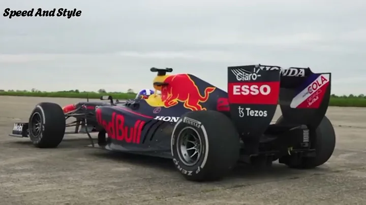 Bugatti Chiron v F1 Car DRAG RACE