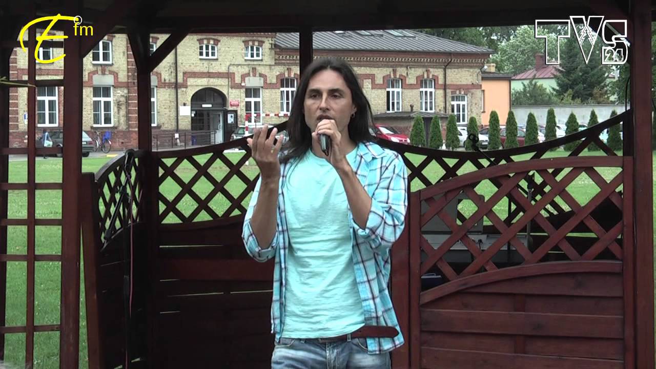 Iwan Komarenko w Suwałkach - YouTube