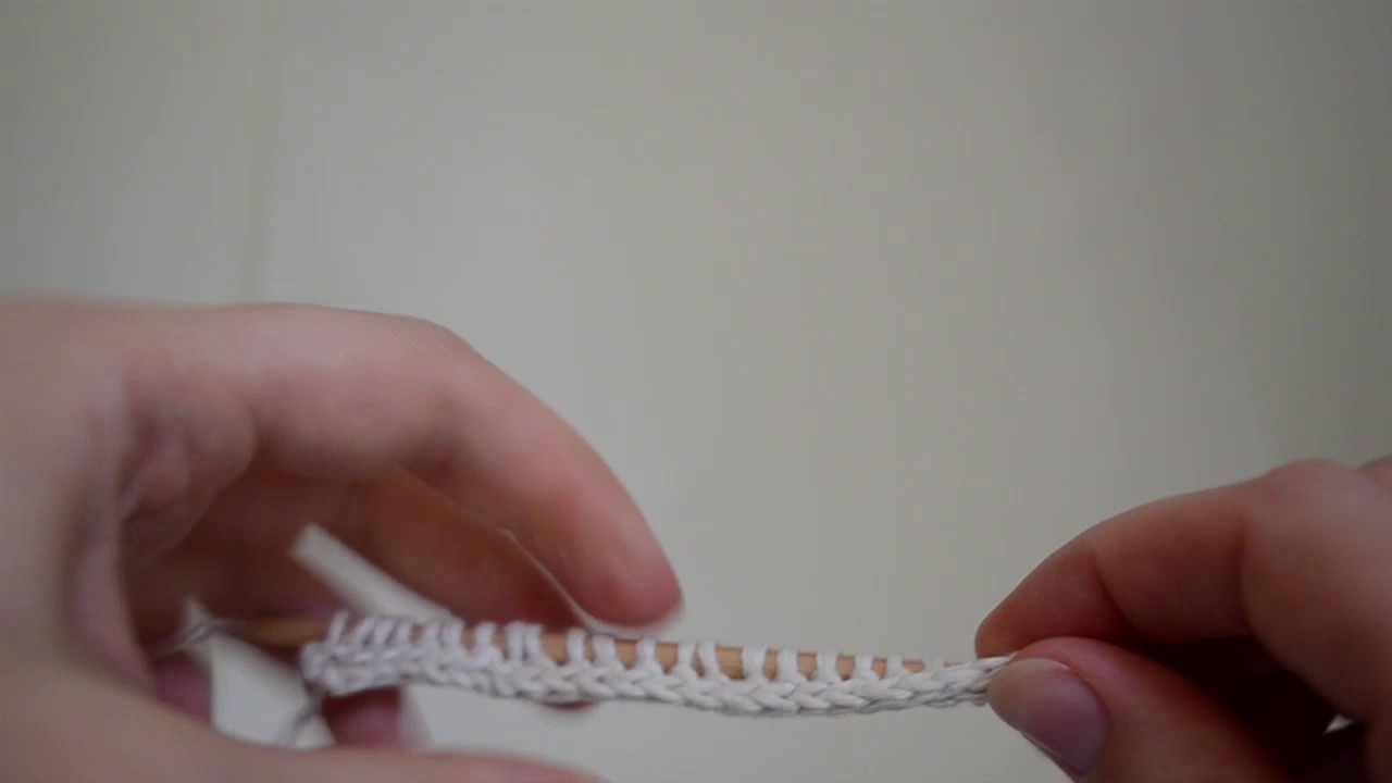 Icord Cast On and Icord Bind Off CIA Cowl MKAL demonstration