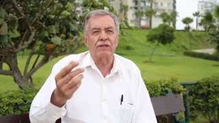 Play video: Manuel Benza Pflücker / Voto Preferencial y Déficit en la balanza de pagos.