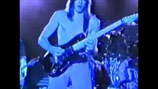 RATT - Warren DeMartini and Michael Schenker soloing