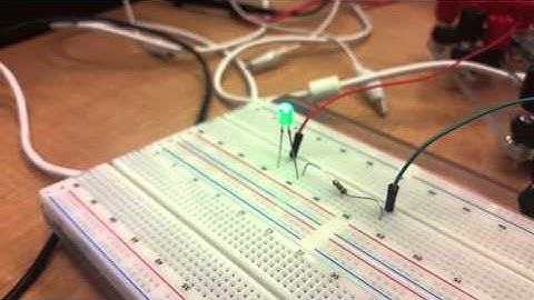 EECS 1011 Lab 3: Blinking LED using MATLAB