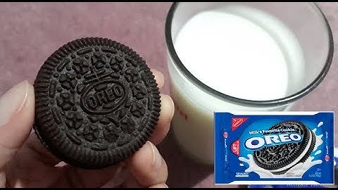 How to eat OREO the right way (ASMR)