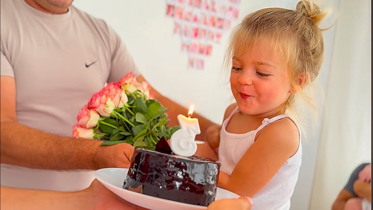 LA MULTI ANI MELANIA🥰 / Cum am SARBATORIT ziua de NASTERE a EI?