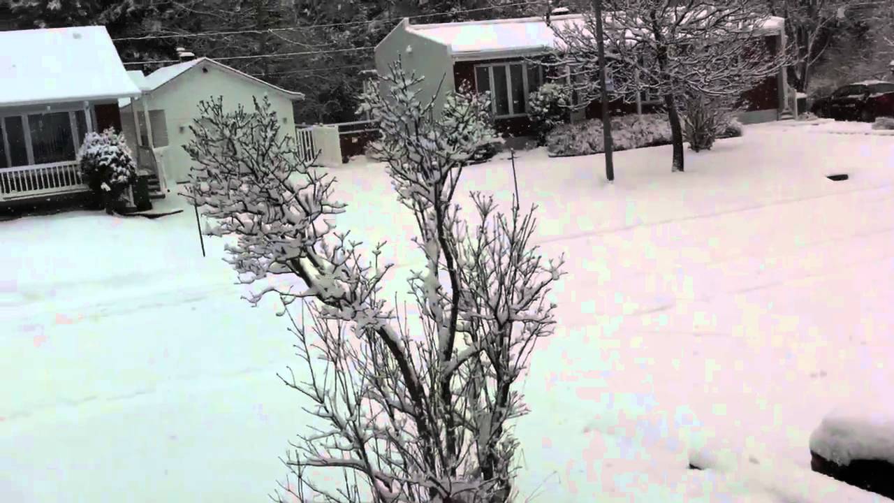 Il neige au Saguenay! YouTube