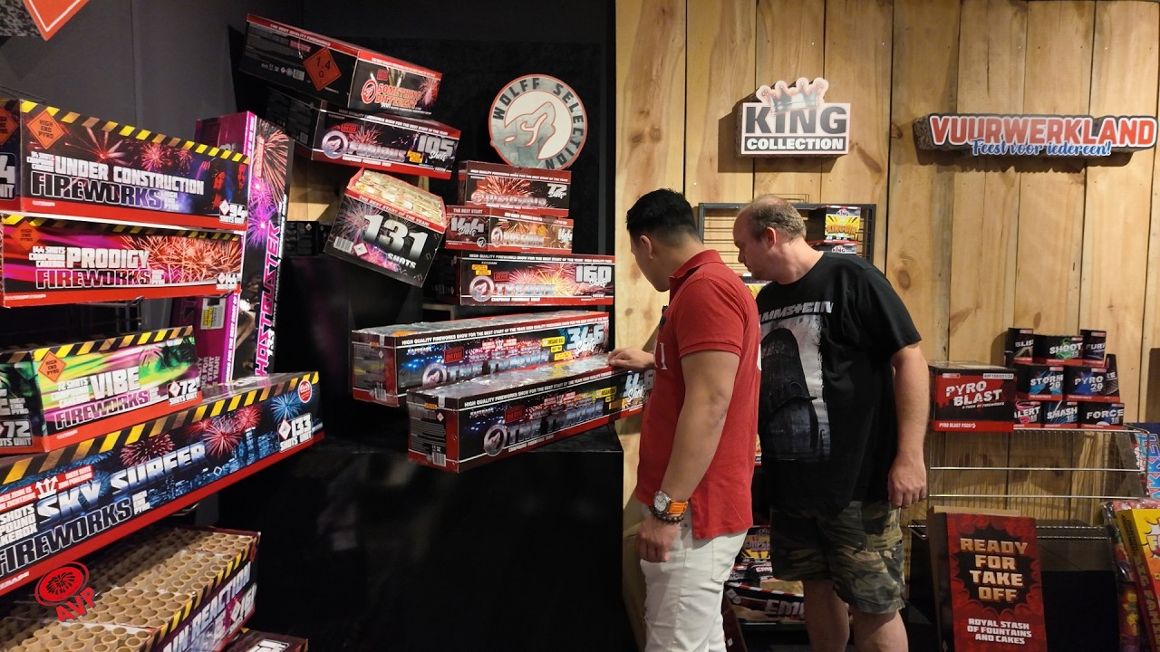 Bunker en showroom bezoek Wolff Vuurwerk (deel 2)🍕🐺