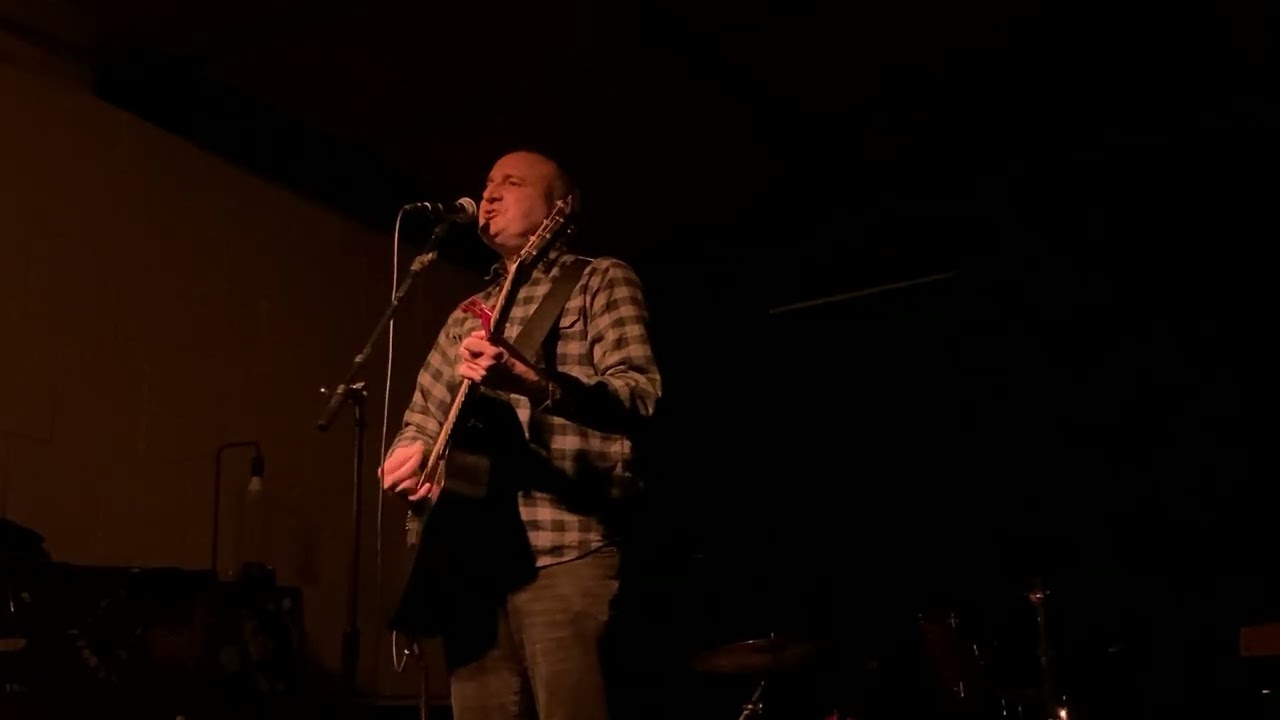 Guarda Broommaker - “The Queen Of Iowa” - 27 February 2026 - Live at Ernie’s Place - Washington, D.C. su YouTube Guarda Broommaker - “The Queen Of Iowa” - 27 February 2026 - Live at Ernie’s Place - Washington, D.C. su YouTube
