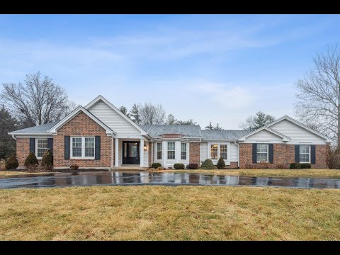 125 Forest Club Drive, Chesterfield, MO home video tour
