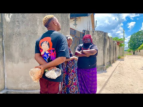 MTOTO ASIEKUA NA ADABU