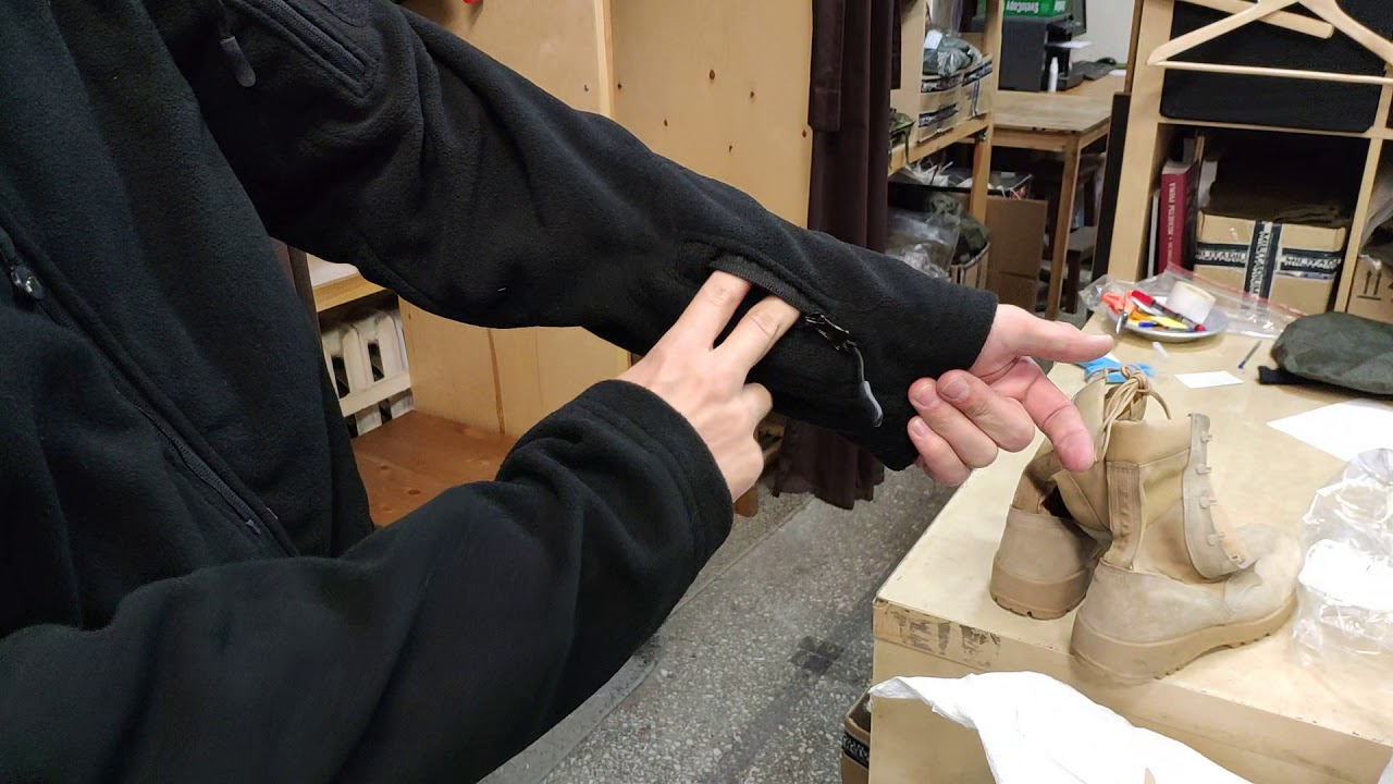 Типа Helikon Patriot из Поднебесной.