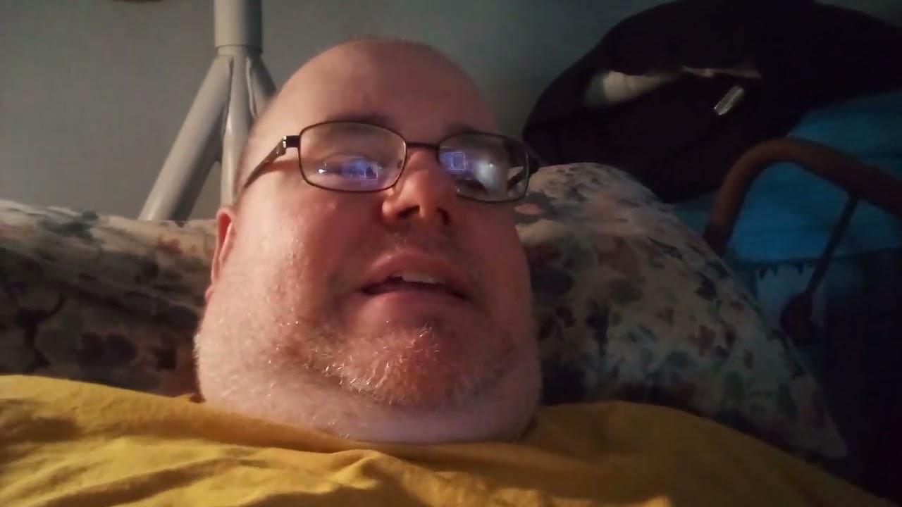 Alligator. 1980 Horror Movie Review. Robert Forster Kane Hodder.