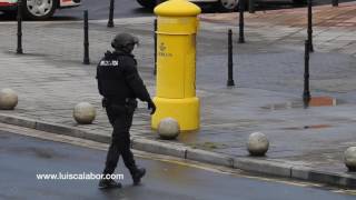 BBT. Berrozi Berezi Taldea Ertzaintza actuando en Barakaldo.