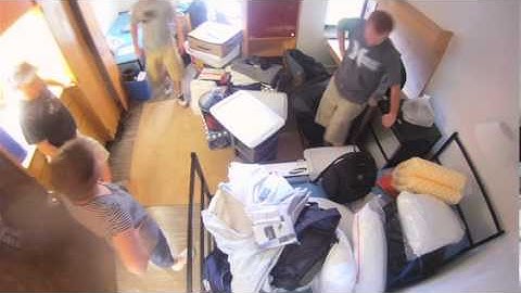 UNH Freshman Move In Day Time Lapse
