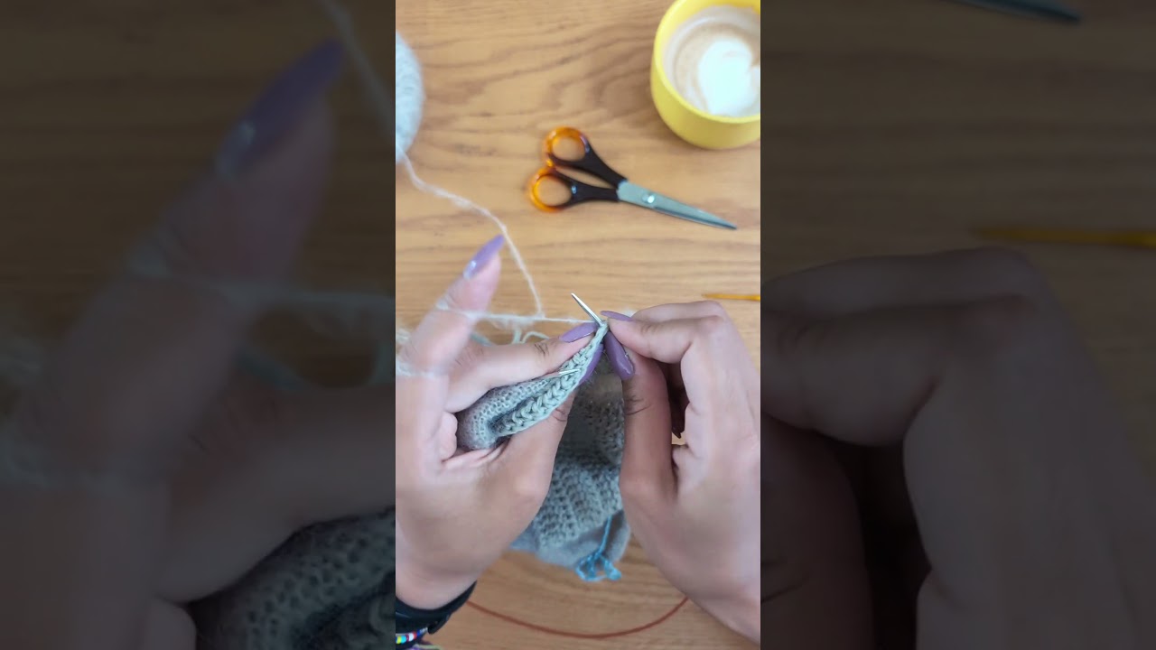 今年の冬は棒針も色々してみたい気分かも。胸の部分はかぎ針で、棒で拾うが上手くいきそうです🙋