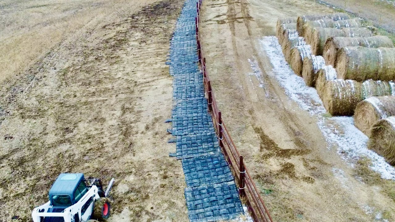 Резина — это новый бетон? (Кормушки для забора)