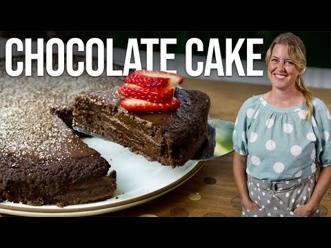 CRAVING CAKE?! Make This LUXURIOUS Plant-Based Chocolate Cake! YUM!