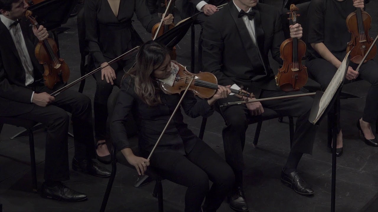 Strauss, Richard- Ein Heldenleben- USC Symphony conducted by Carl St. Clair (CM solo: Hwieun Kim)