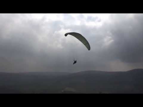 Paragliding Friends at the Knock of Formal