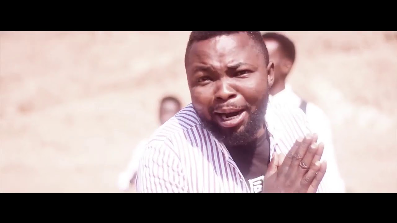 NIKO NA TSHUNGA Pst fou de Jésus ft Fr Mathieu