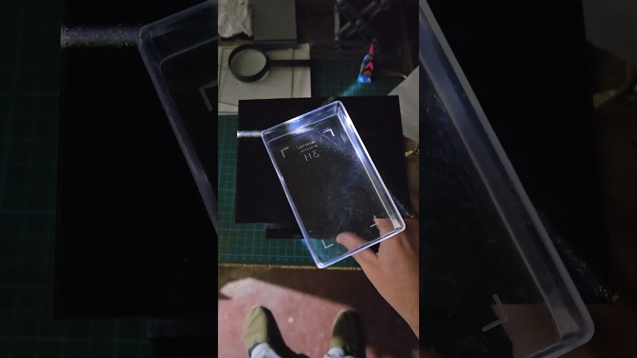 The amazing water prism - Make rainbows at home!