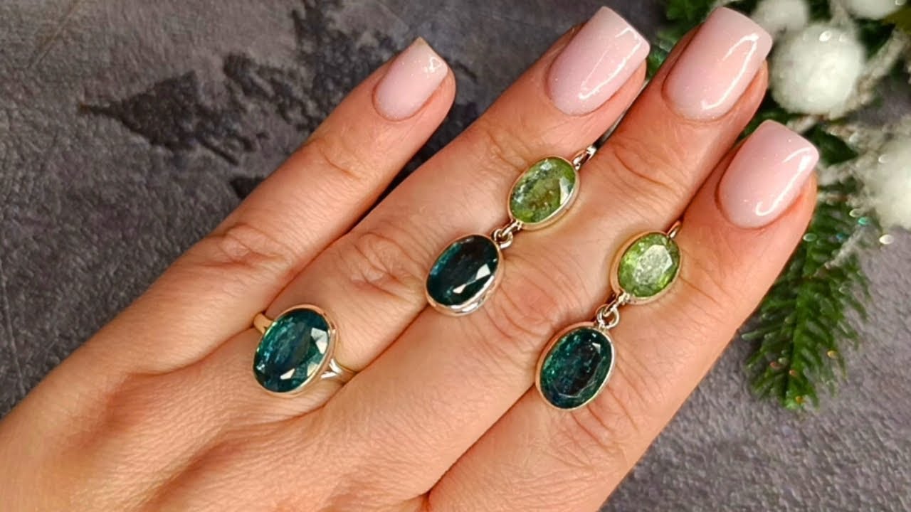 Прикраси в наявності. 15.01.2025