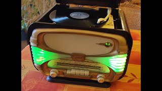 Oceanic Surcouf radio-phono, en position phono
