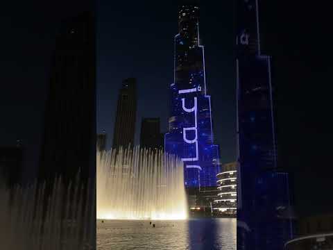 Dubai fountain show #dubaidiaries2022 #dubai #burjkhalifa #burjkhalifashorts #fountainshow #dubai