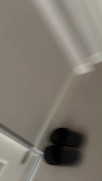 Tetris fail but falling… again. Original by @mclittlevideo
